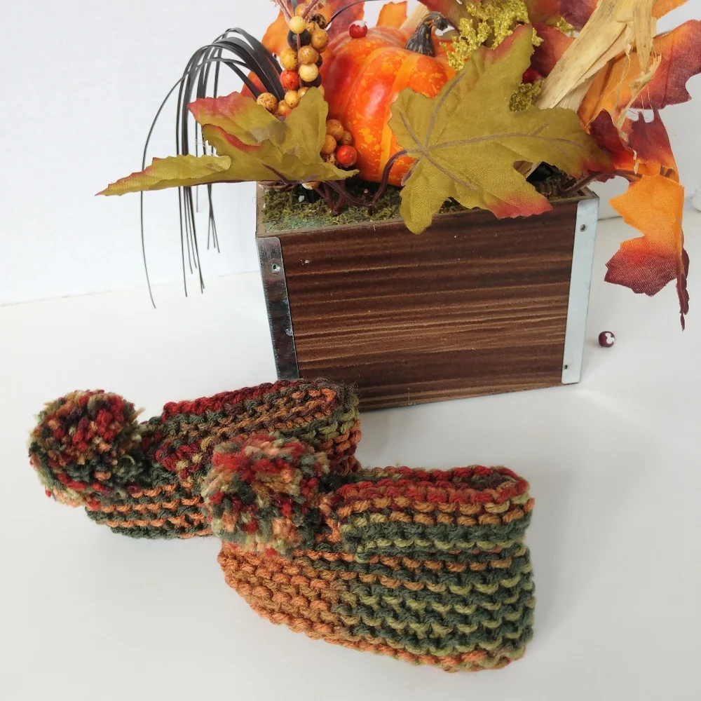 Shoes Slippers Baby Booties Hand Crafted Pompom Knit Browns Greens Orange Fall